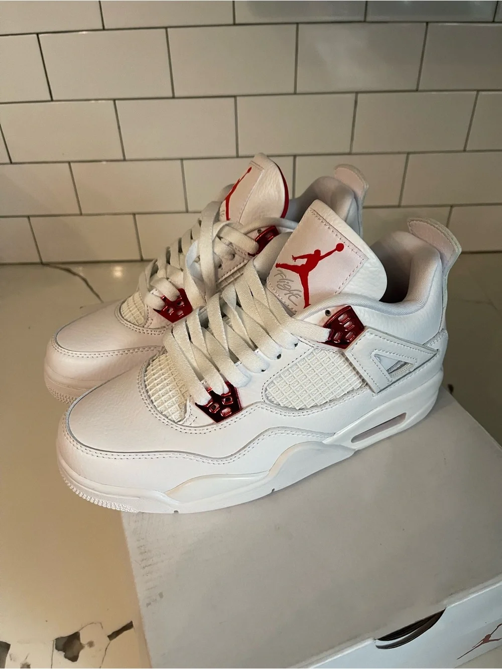 Mens Retro 4 Red Metallic Size 5.5.